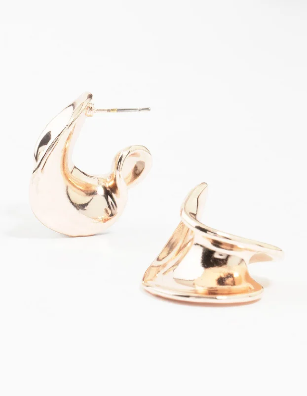 Women’s rainbow earrings-Rose Gold Plated Wave Stud Earrings