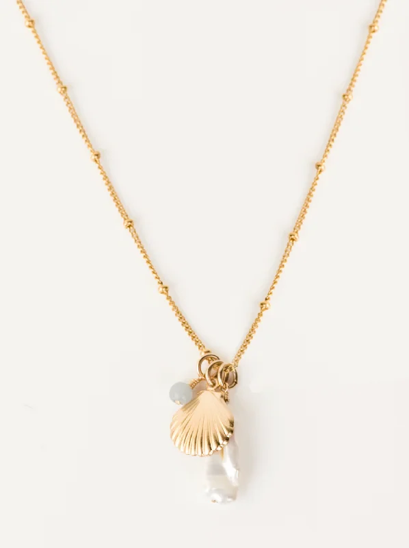 Women’s minimalist pendant necklace-Pearl Seashell Pendant Necklace