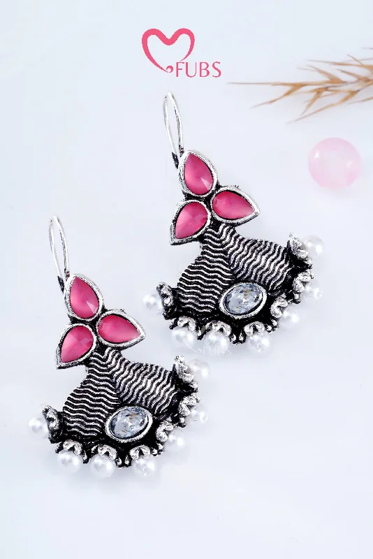 Women’s luxurious chandelier earrings-Light Pink Oxidized Mystique Earrings