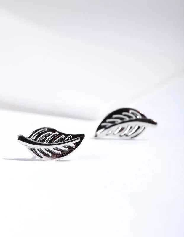 Women’s statement earrings-Silver Mini Leaf Stud Earrings