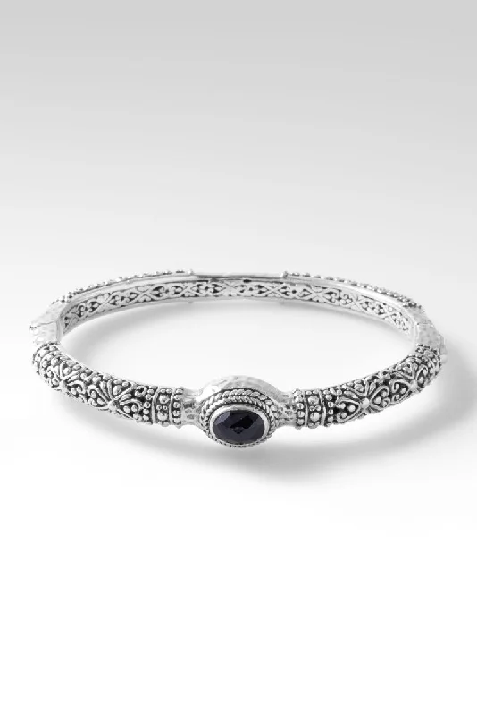 Women’s leather and gold bracelet-Harmony Bangle™ in Black Spinel