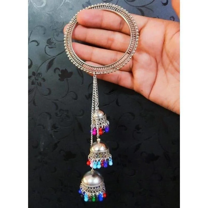 Women’s chic charm bracelet-MS Fashion India Hanging Jhumkas With Silver Color Bangle