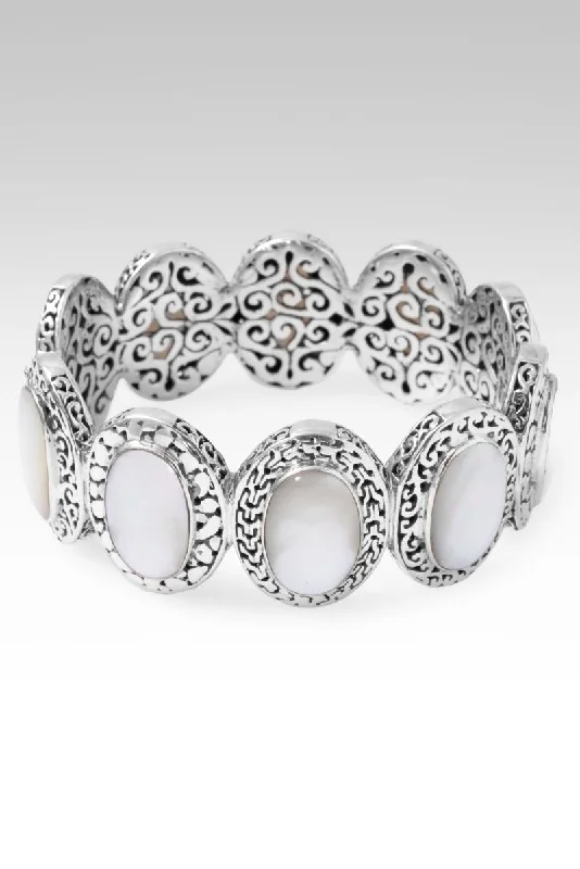 Women’s glamorous bracelet-Kind Heart Bangle™ in White Mother of Pearl