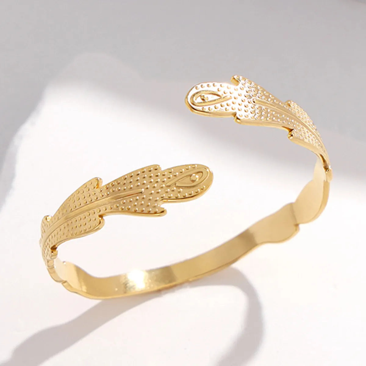 Women’s elegant bangle-Fashion Feather Titanium Steel Plating Bangle 1 Piece