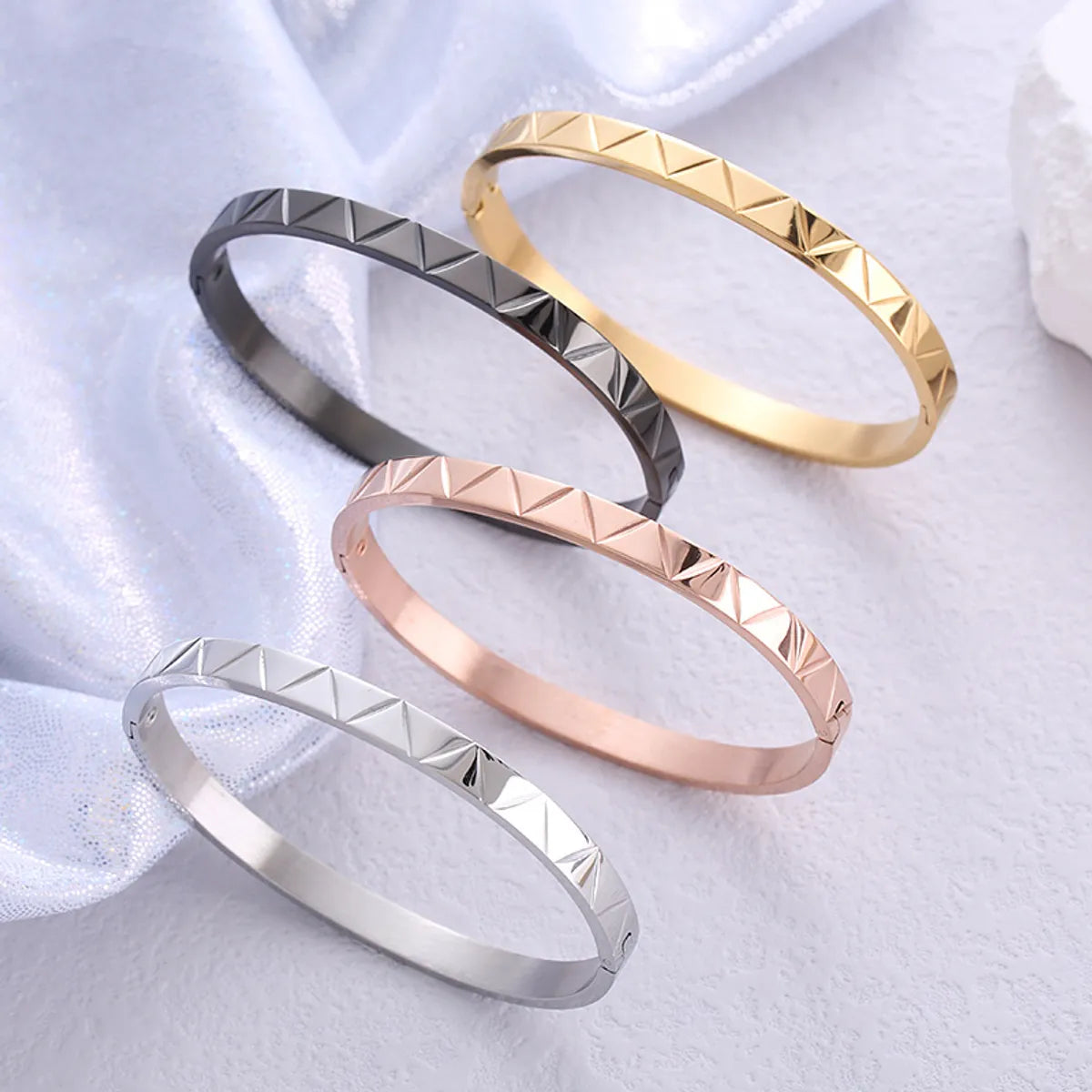 Women’s diamond bangle-Wholesale Simple Style V Shape Stainless Steel Bangle